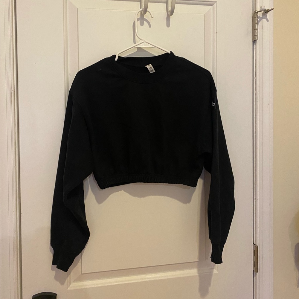 alo cropped crew neck